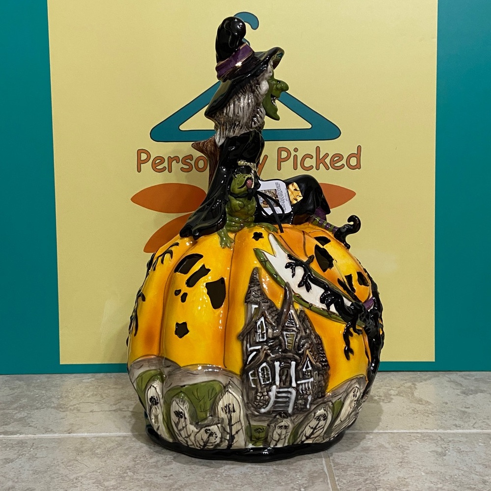 Blue Sky Clayworks GRIZELLDA’S PUMPKIN PATCH Tealight Holder - Picture 5 of 11